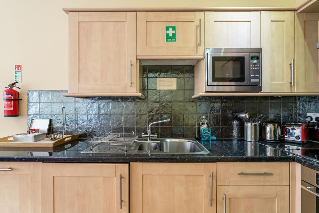 Tron Kirk Residence Edinburgh Luaran gambar