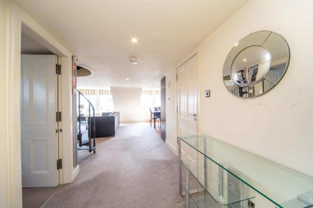 Tron Kirk Residence Edinburgh Luaran gambar